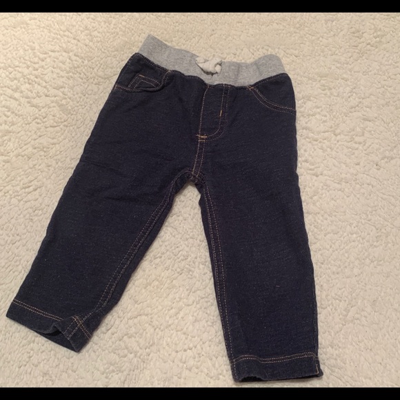 Jeans - Picture 2 of 3